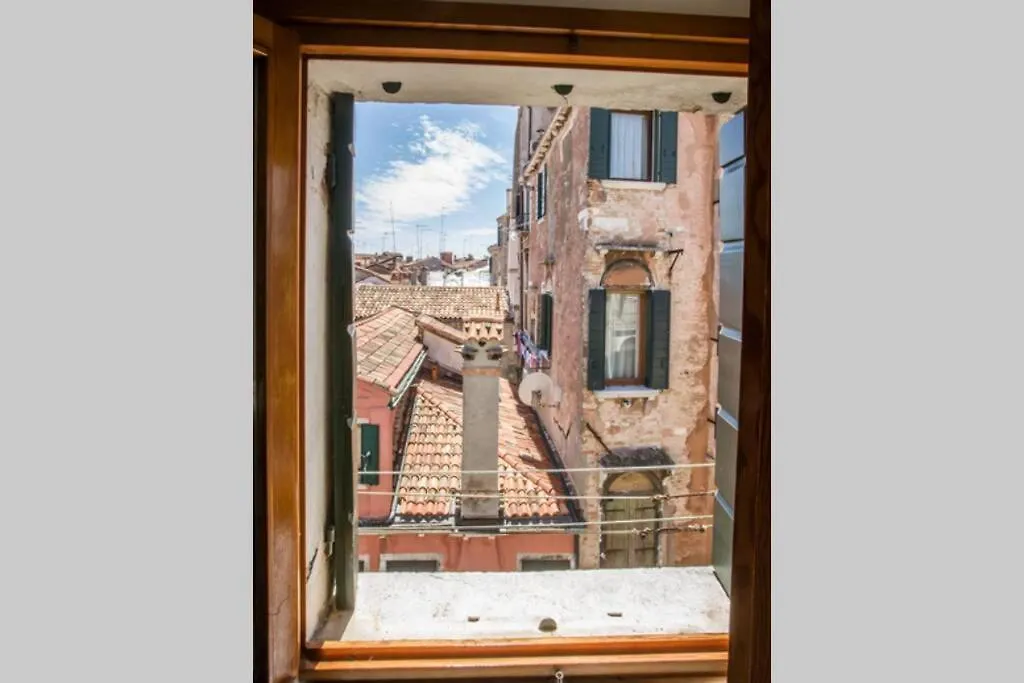 Le Sorelle Venedig 0*,